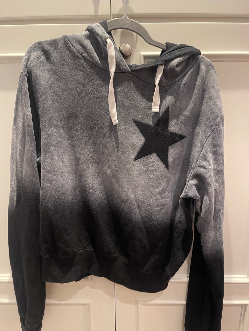Chrldr Star Graphic Ombre Hoodie in Grey and Black large sweatshirt